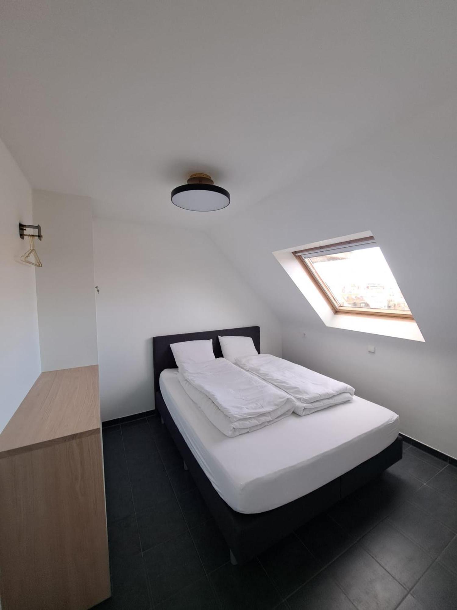 Apollo X With Seaview Apartment